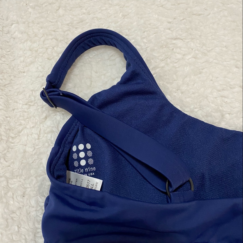 Title Nine sport bra/swim top - Picture 5 of 8